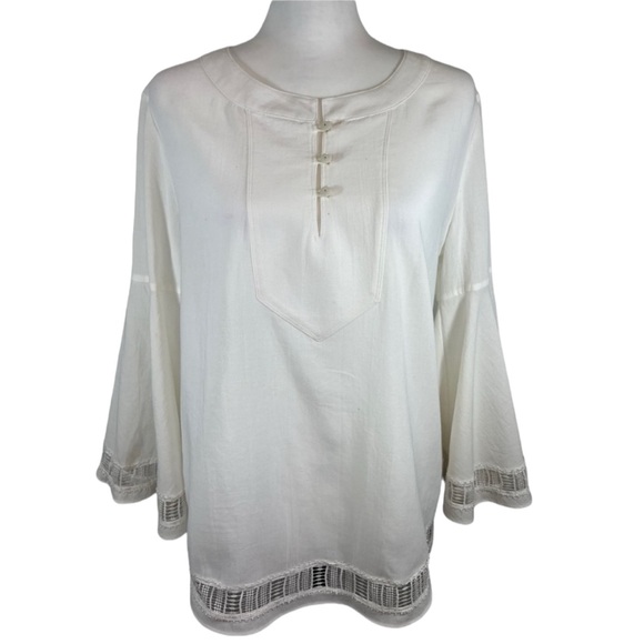 Trina Turk Tops - Trina Turk White Tunic Shirt Size S